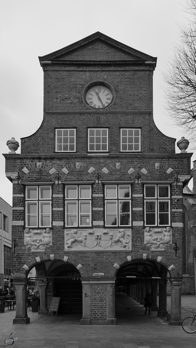 Giebel eines historischen Gebudes in Lbeck. (April 2019)