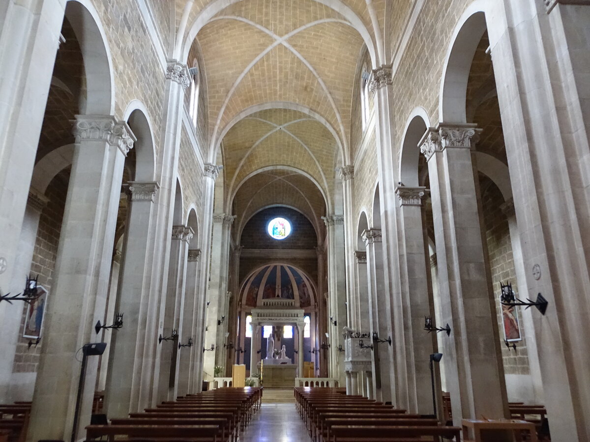 Gioia del Colle, Innenraum der Pfarrkirche Immacolata Concezione (29.09.2022)
