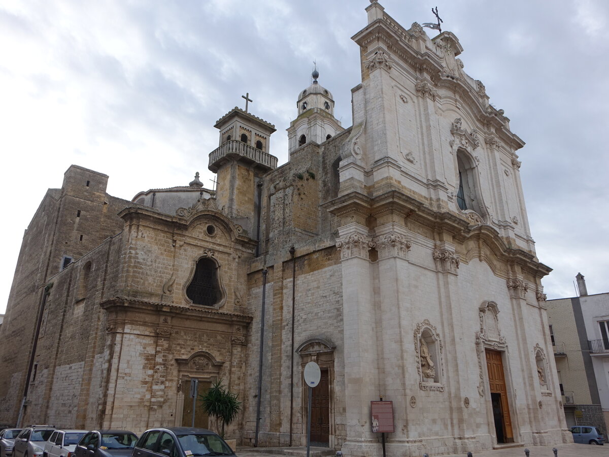 Gioia del Colle, Pfarrkirche Santa Maria Maggiore, erbaut im 11. Jahrhundert, Wiederaufbau nach Erdbeben bis 1893 (29.09.2022)