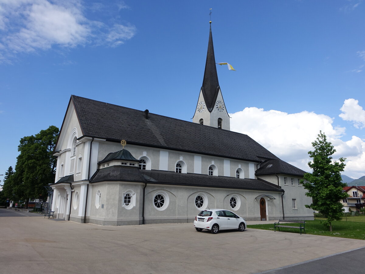 Gisingen, Pfarrkirche St. Sebastian, erbaut von 1864 bis 1865 (03.06.2021)