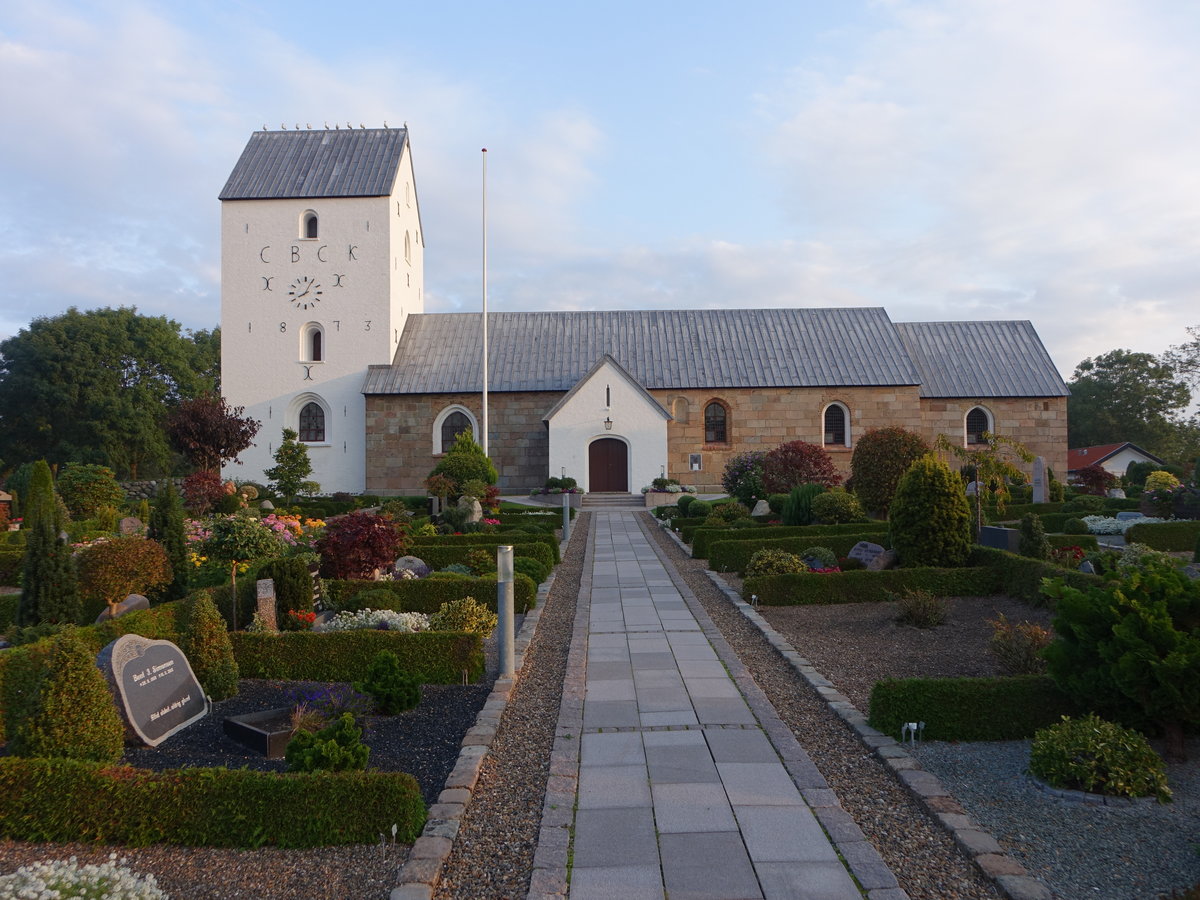 Gjol, romanische evangelische Dorfkirche, erbaut im 12. Jahrhundert (23.09.2020)