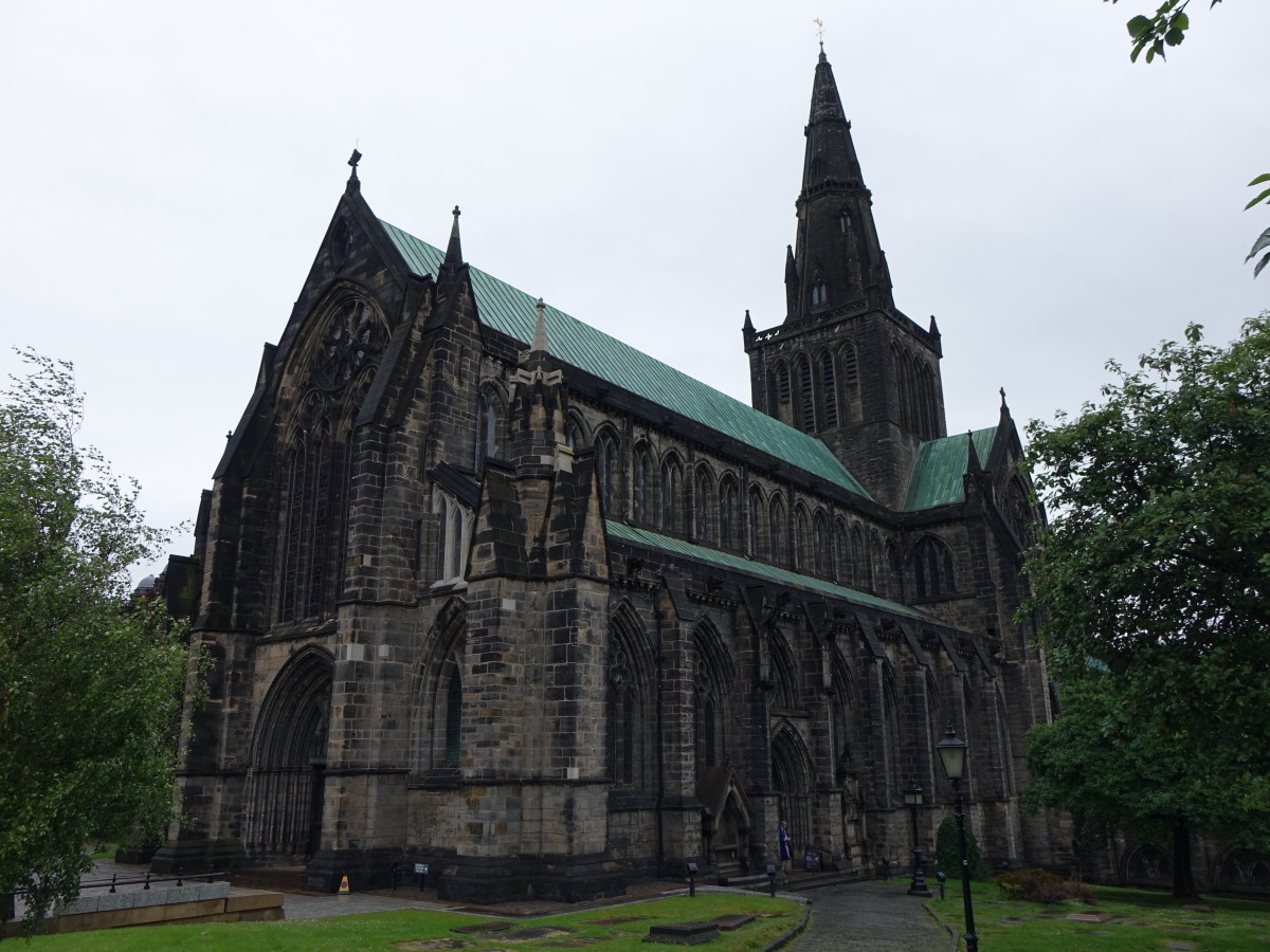 Glasgow, St. Mungo Kathedrale, gotischer Bau aus dem 13. Jahrhundert (04.07.2015)