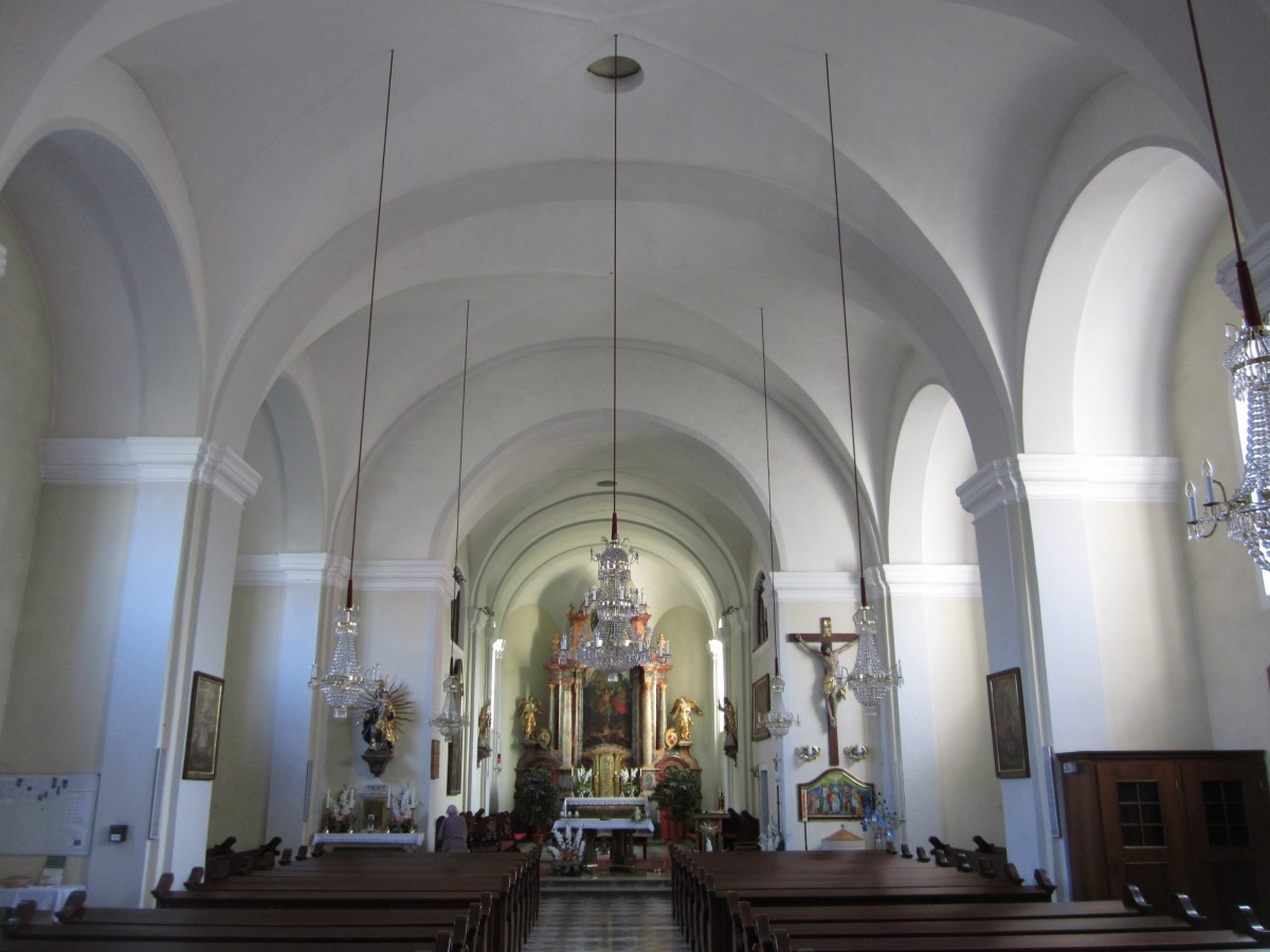 Gleinsttten, Pfarrkirche St. Michael, Barock Hochaltar (21.08.2013) 