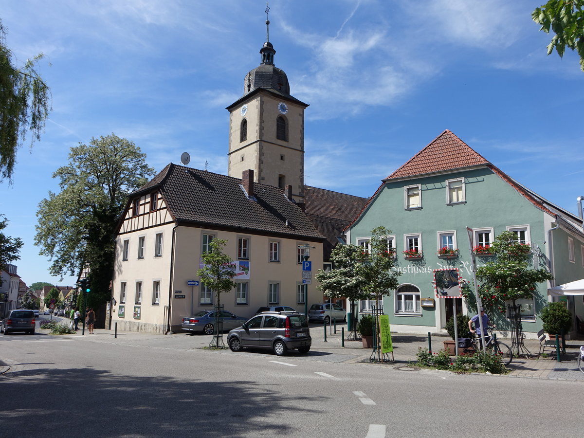 Gochsheim, Evangelisch-lutherische Pfarrkirche St. Michael, Chor und Turm 1511, Langhaus erbaut von 1872 bis 1873 (28.05.2017)
