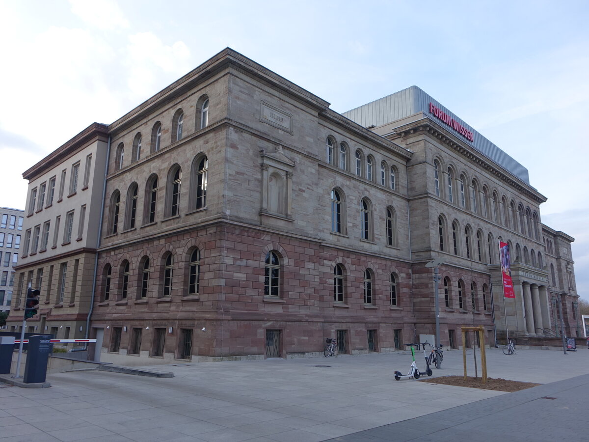 Gttingen, Forum Wissen, interdisziplinres Universittsmuseum der Georg-August-Universitt, erffnet 2022 im ehemaligen 
Naturhistorischen Museum (19.03.2024)