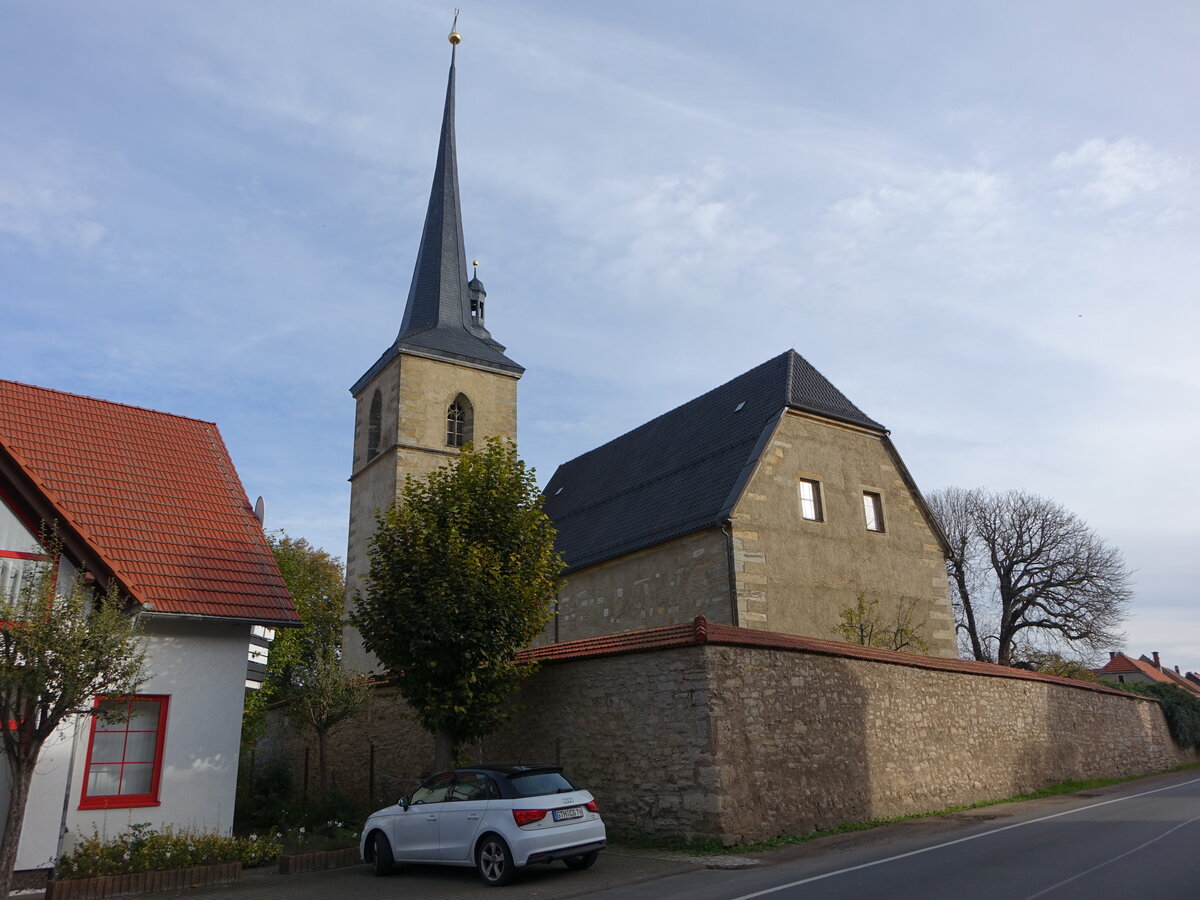 Goldbach, evangelische St. Peter Kirche, erbaut im 16. Jahrhundert (12.11.2022)