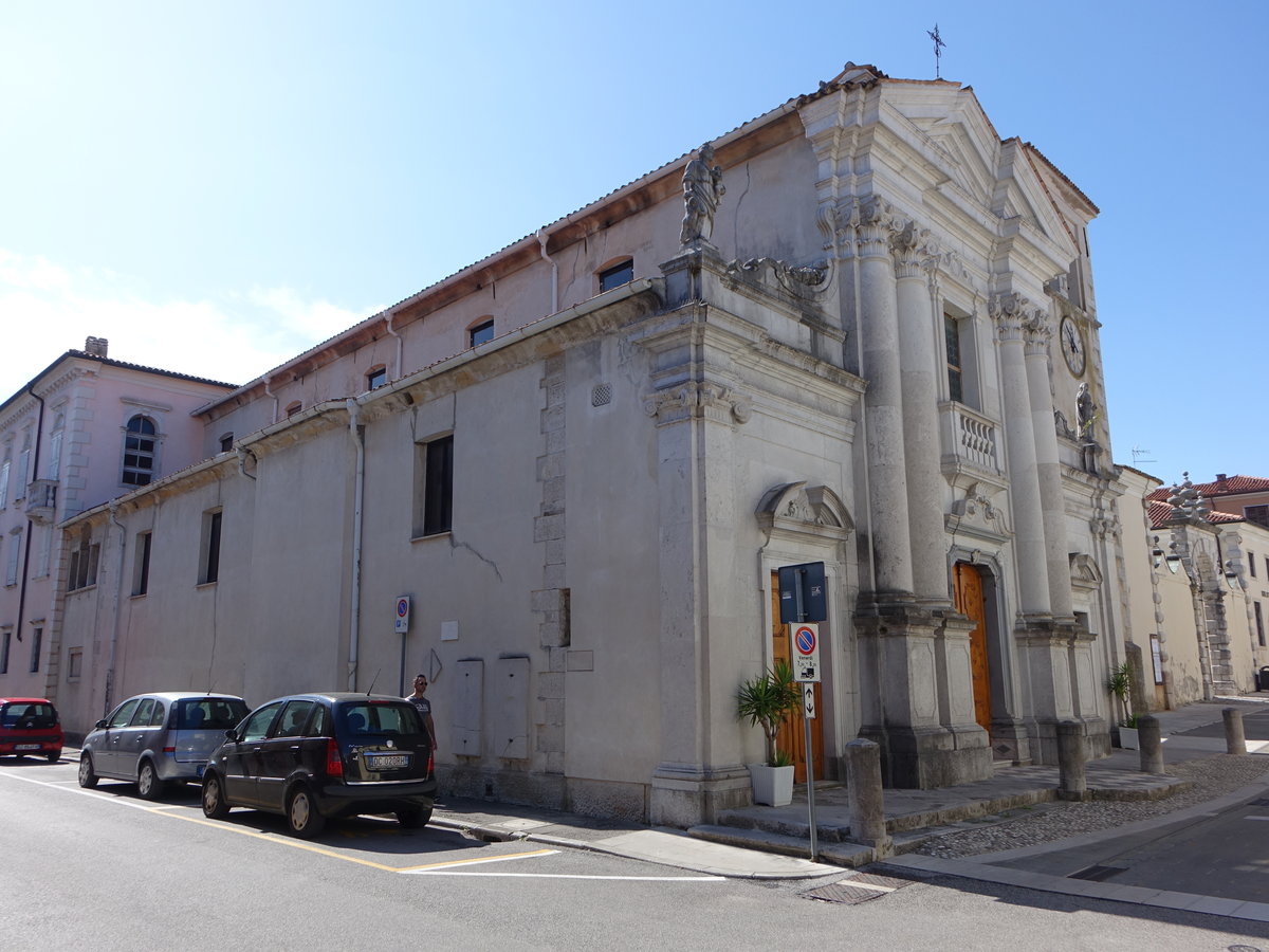 Gradisca, Dom St. Peter und Paul, erbaut im 16. Jahrhundert, Fassade von 1752 (19.09.2019)