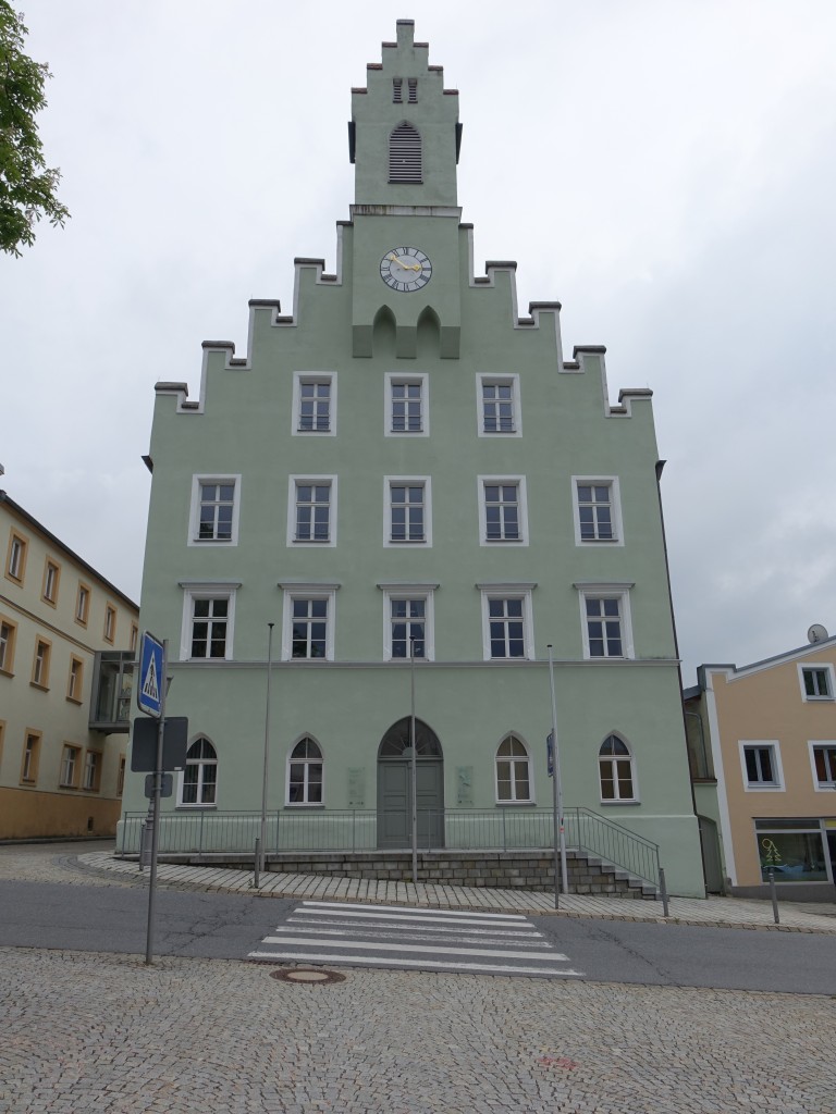 Grafenau, ehem. Rathaus, erbaut 1845, heute Nationalparksverwaltung (24.05.2015)