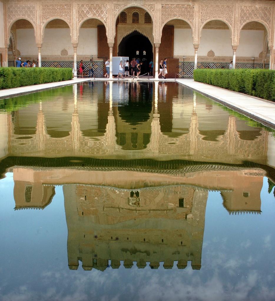 Granada - Comares, Myrtenhof in der Alhambra. Aufnahme: Juli 2014.