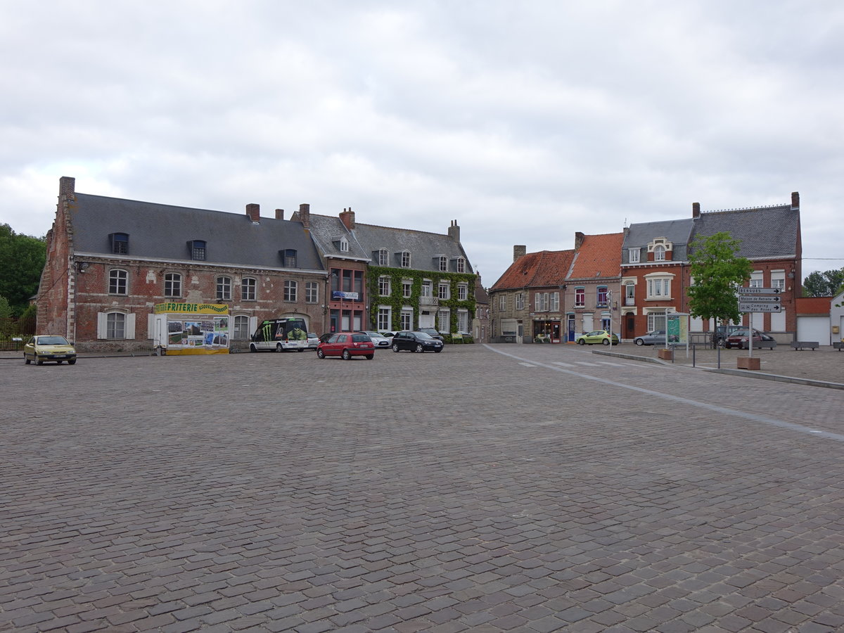 Grand Place Alphonse Bergerot von Esquelbecq (14.05.2016)