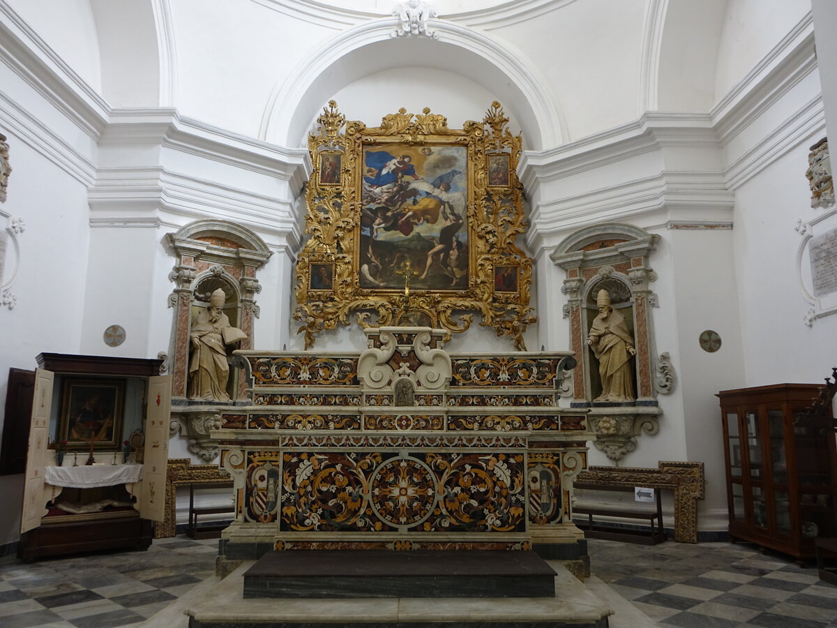 Gravina di Puglia, Hochaltar in der Pfarrkirche St. Maria del Suffragio (29.09.2022)