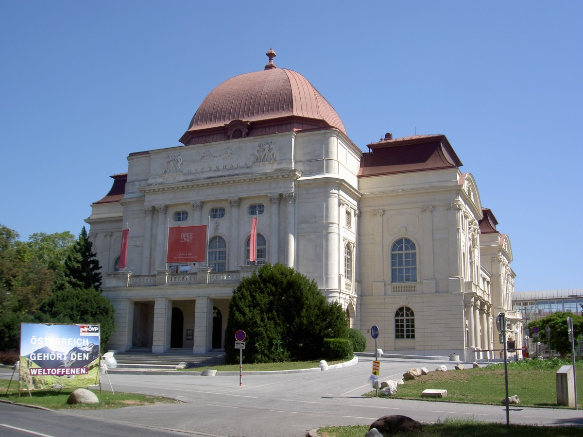 Graz, Opernhaus, Hofgasse 11, Neobarocker Bau von 1897 bis 1899 (18.08.2013)