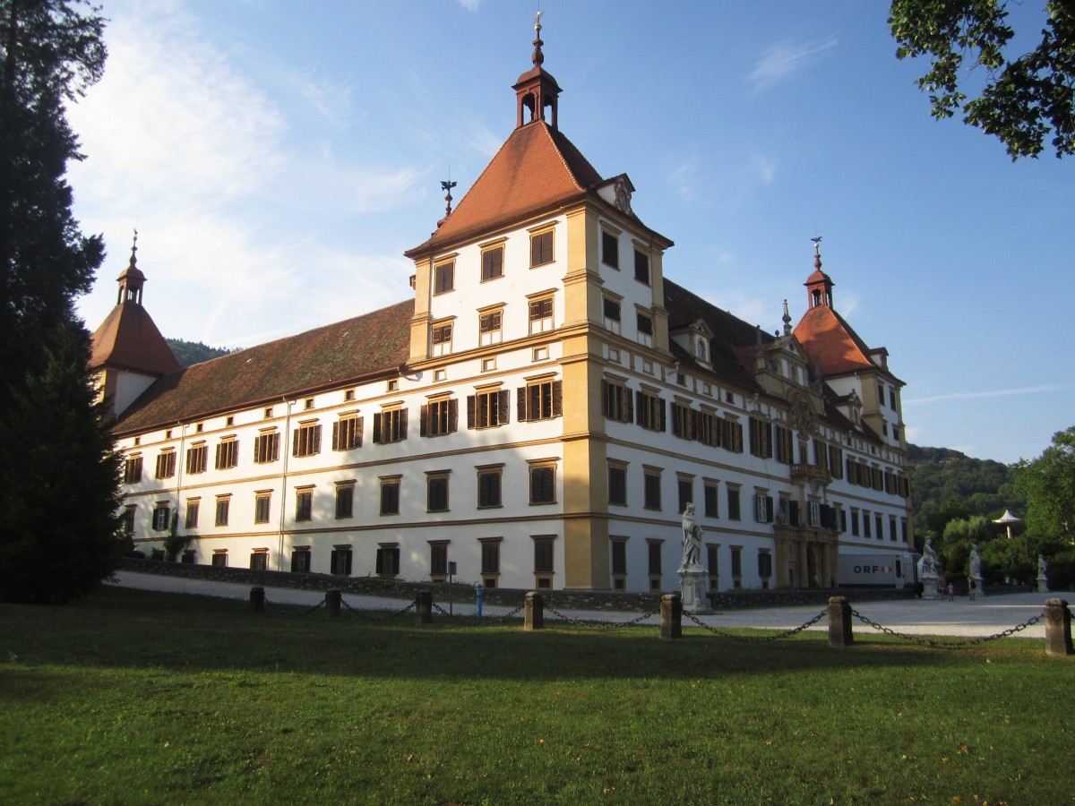Graz, Schloss Eggenberg, erbaut von 1625 bis 1635 nach Plnen von Laurenz van de 
Sype (18.08.2013)