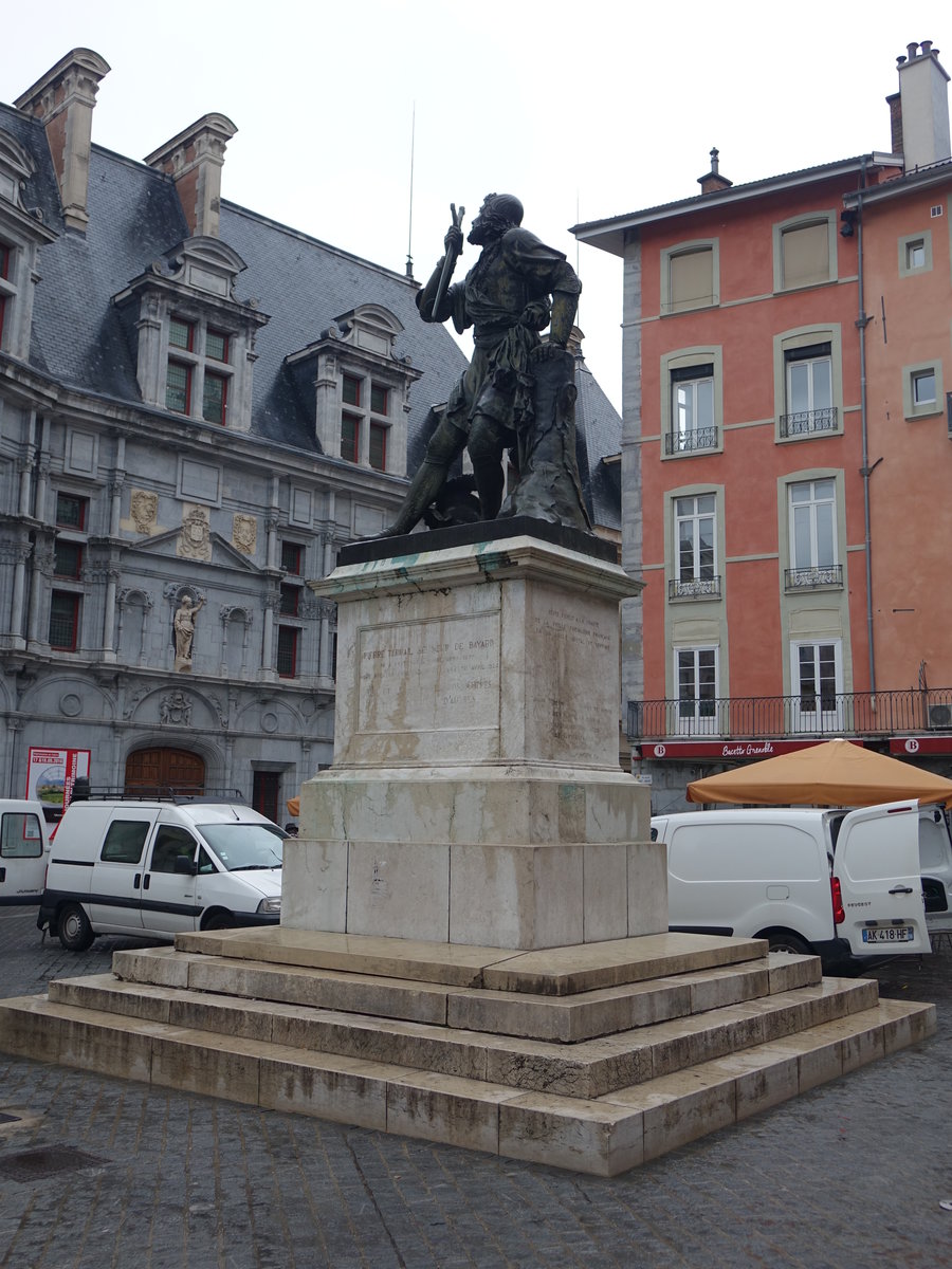 Grenoble, Pierre Terrail Denkmal am Place Saint Andre (18.09.2016)