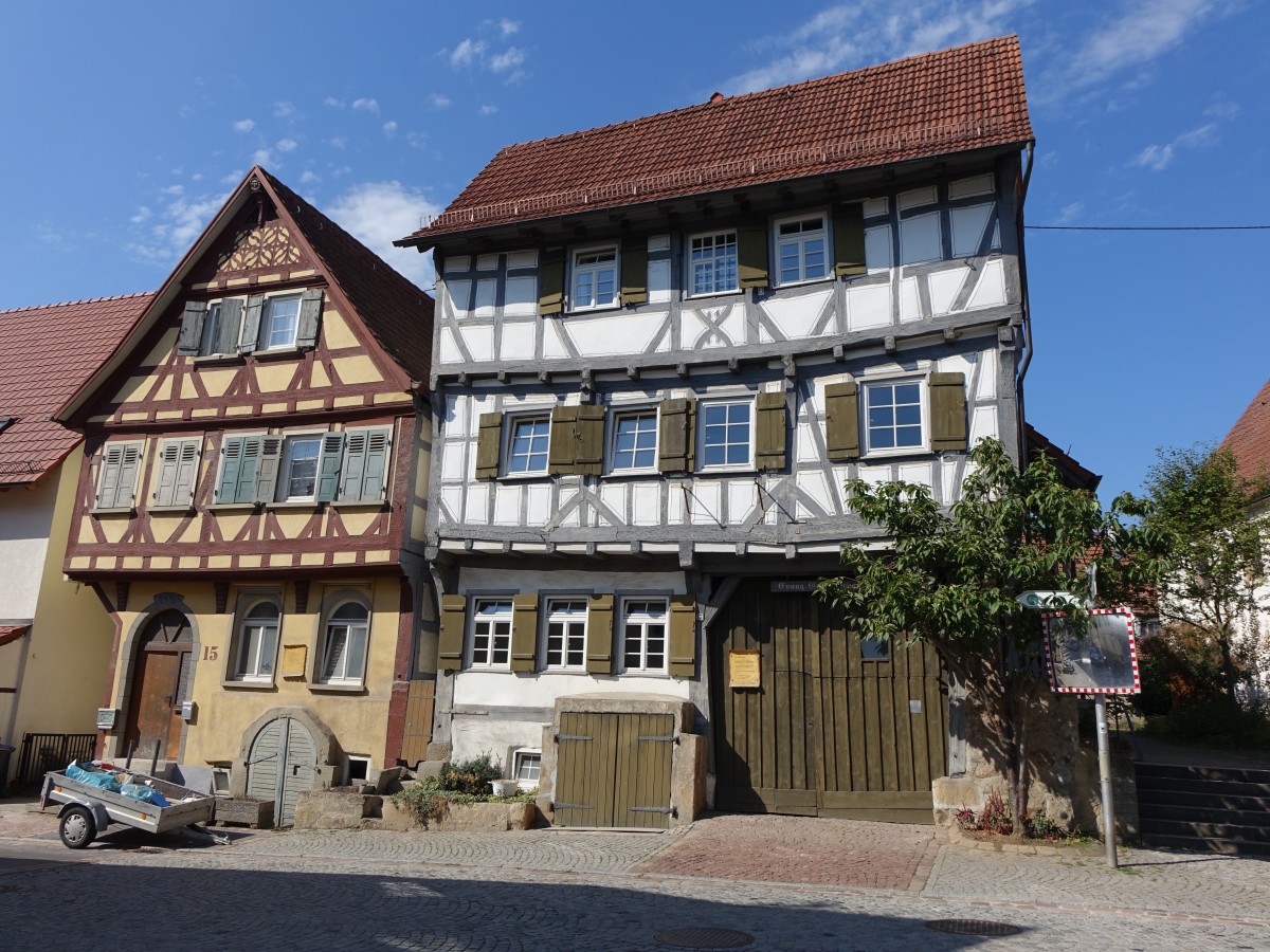 Grtzingen, Ev. Gemeindehaus von 1558 in der Hindenburgstrae (30.08.2015)
