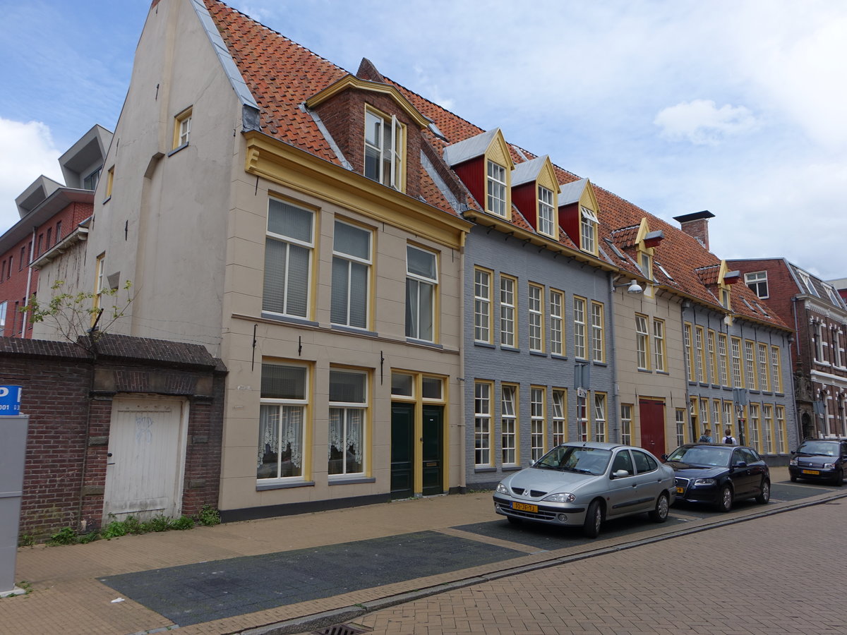 Groningen, Huser in der Stalstraat in der Altstadt (27.07.2017)