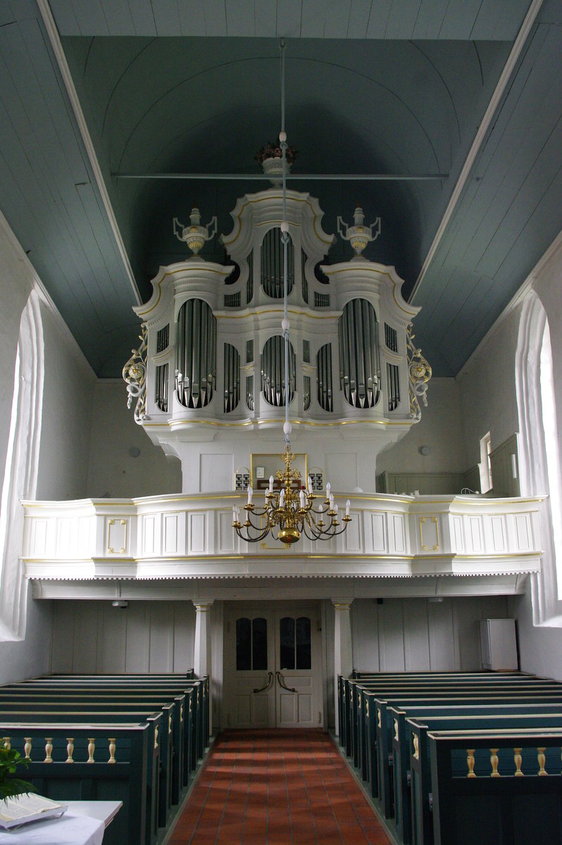 Groothusen, Orgel von Johann Friedrich Wenthin in der Ev. St. Petrus Kirche (26.05.2011)