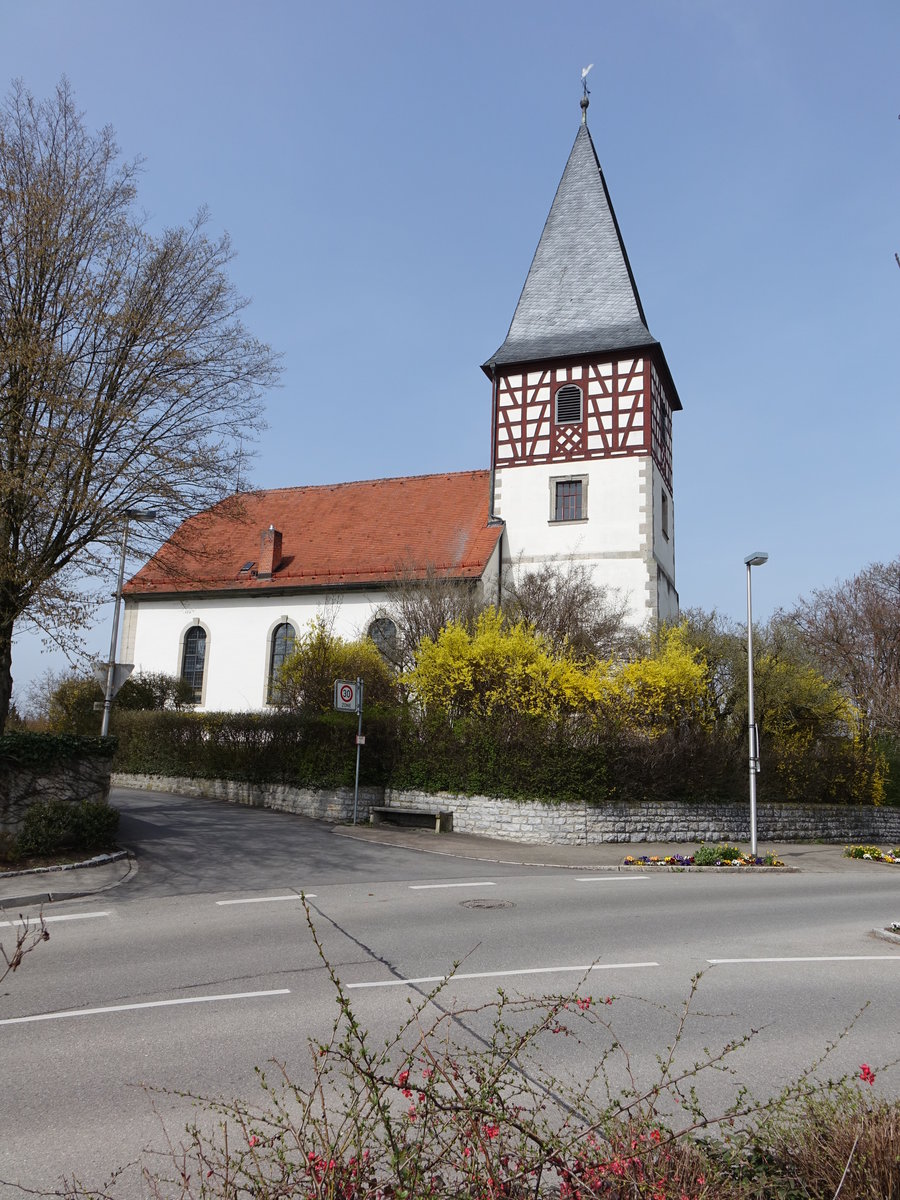 Grossaspach, Ev. St. Juliana Kirche, Turmunterstock romanisch, Langhaus und Turmaufbau erbaut 1780 (03.04.2016)