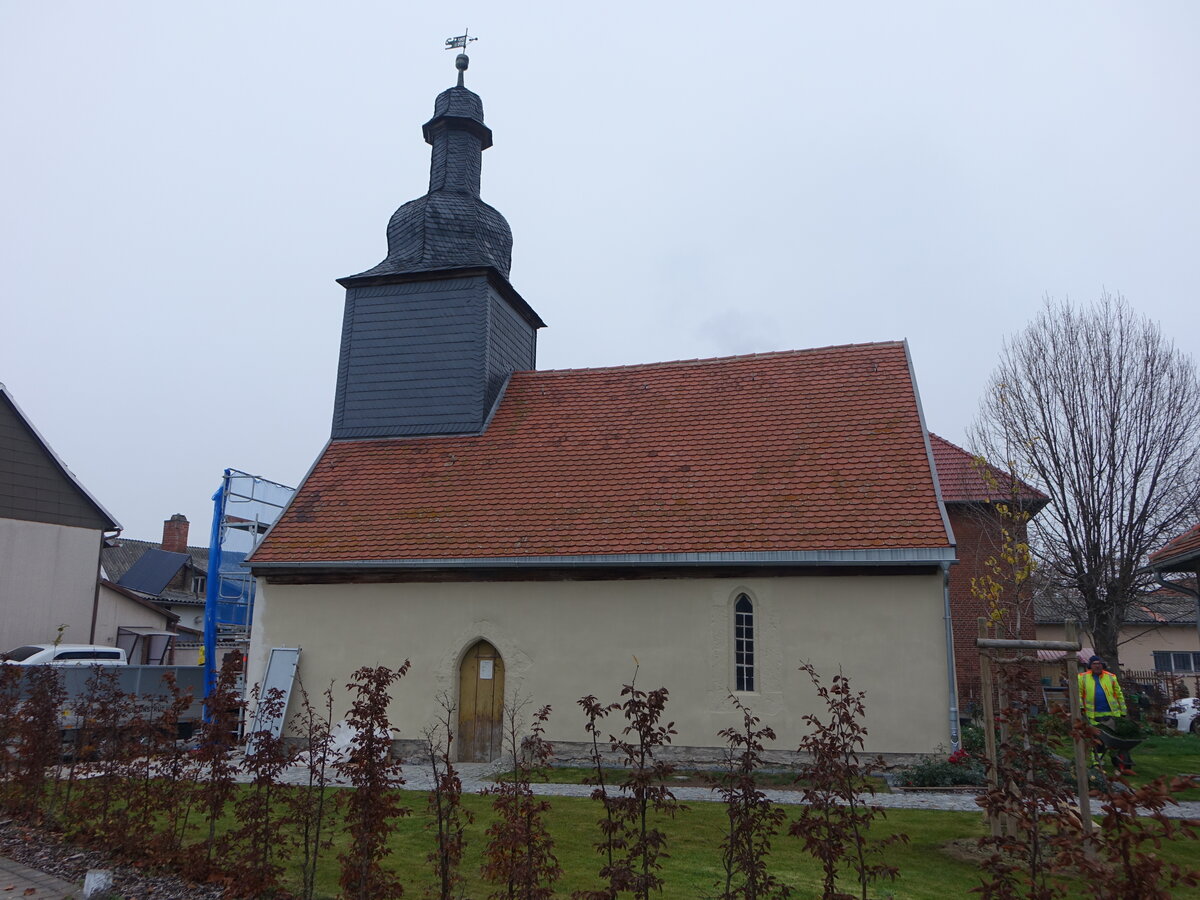 Groengottern, evangelische Hospitalkirche St. Andreas, erbaut im 14. Jahrhundert (14.11.2022)