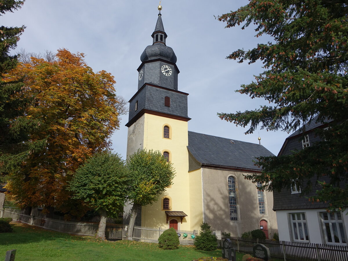 Großneundorf, evangelische Kirche, erbaut 1731 (17.10.2022)