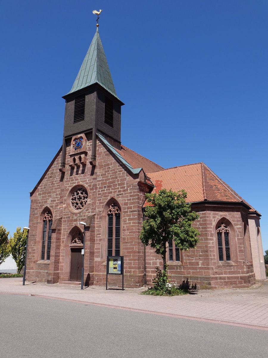 Grunbach, Ev. Pfarrkirche St. Nikolaus, neugotisch erbaut von 1864 bis 1868 (01.07.2018)