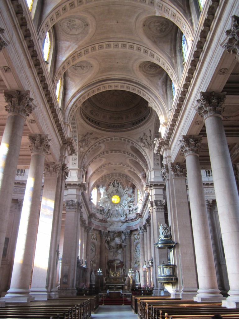 Guebwiller, Kirche Notre Dame, Altre, Kanzel und Beichtsthle von Fidel Sporer (05.10.2014)
