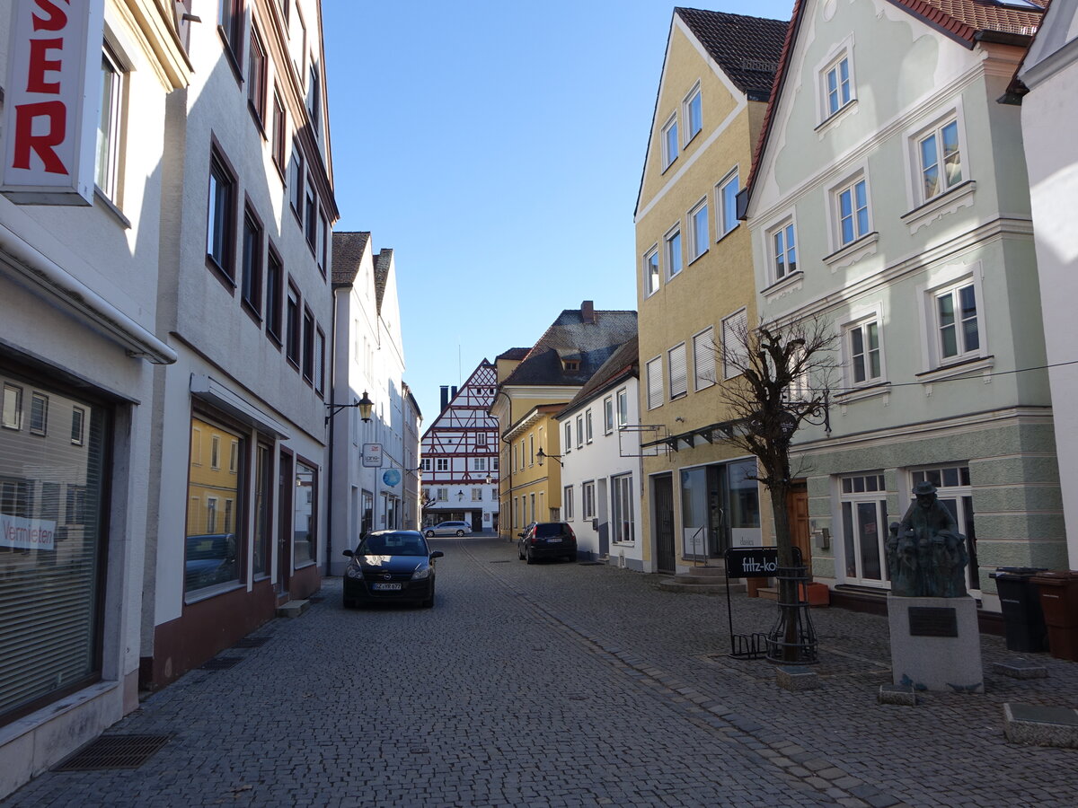 Gnzburg, Huser in der Dominikus Zimmermann Strae (28.02.2021)