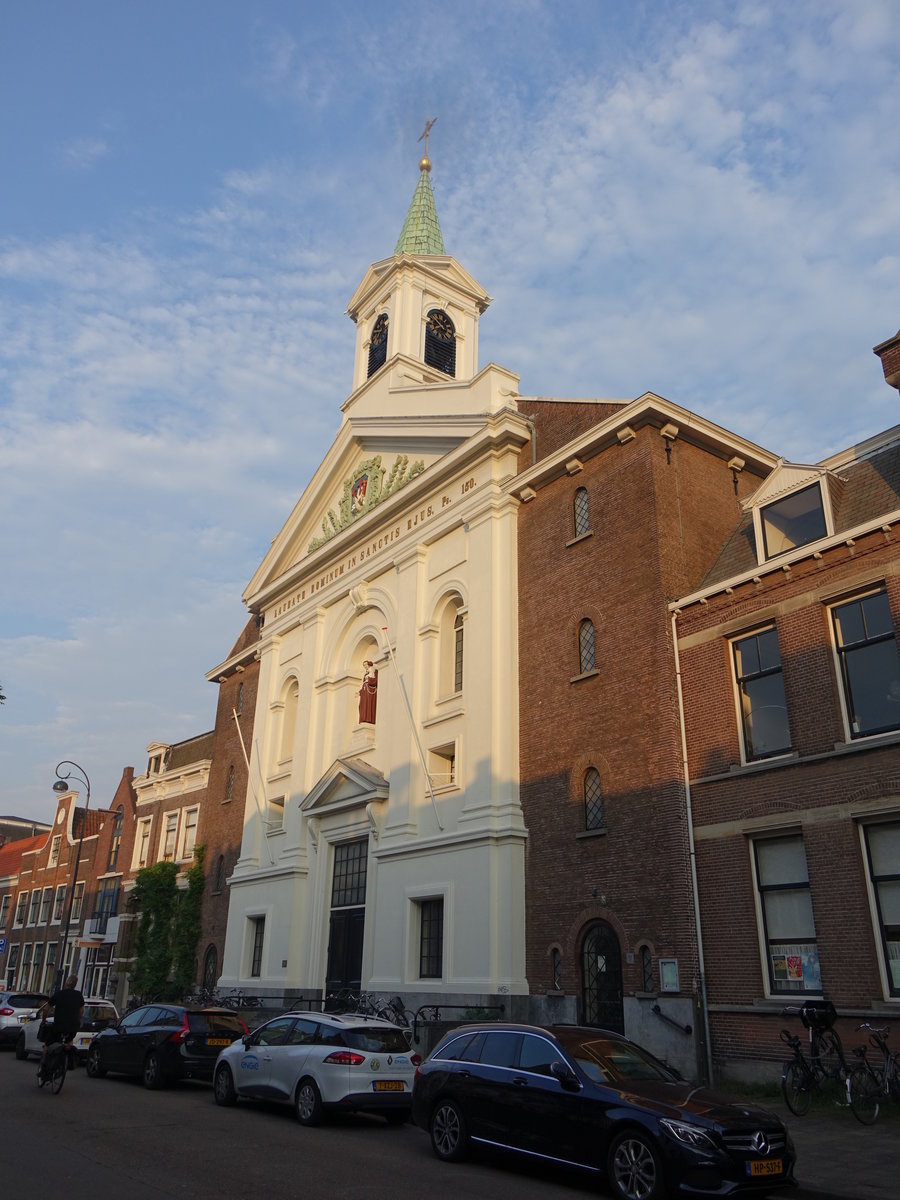Haarlem, kath. St. Antonius von Padua Kirche, erbaut 1843 (26.08.2016)