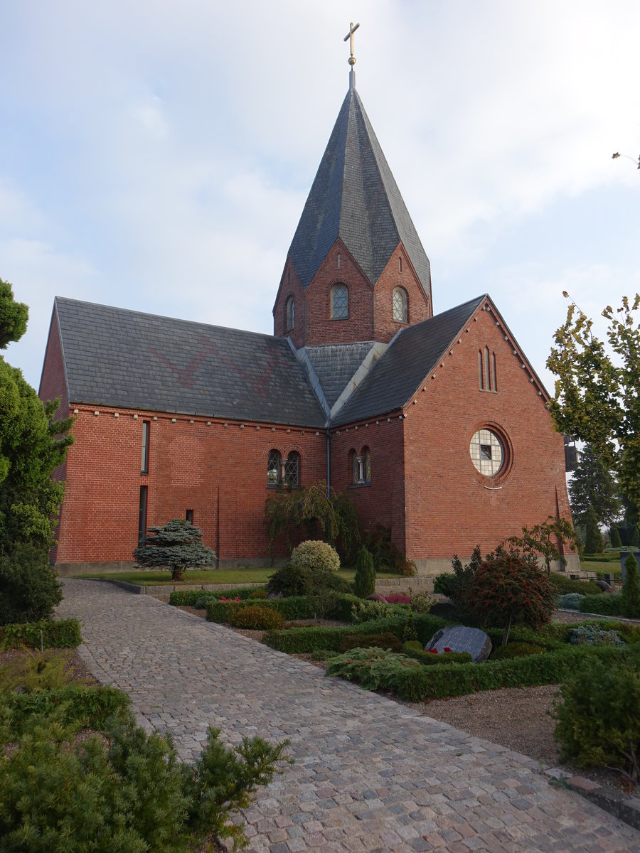 Hadsund, neugotische evangelische Kirche, erbaut bis 1898 (22.09.2020)