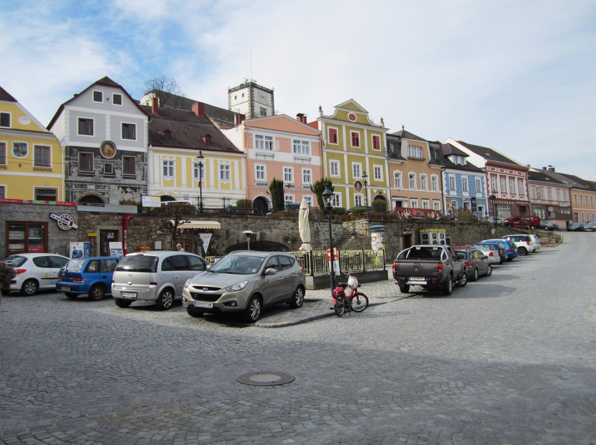 Huser am Rathausplatz von Weitra (18.04.2014)