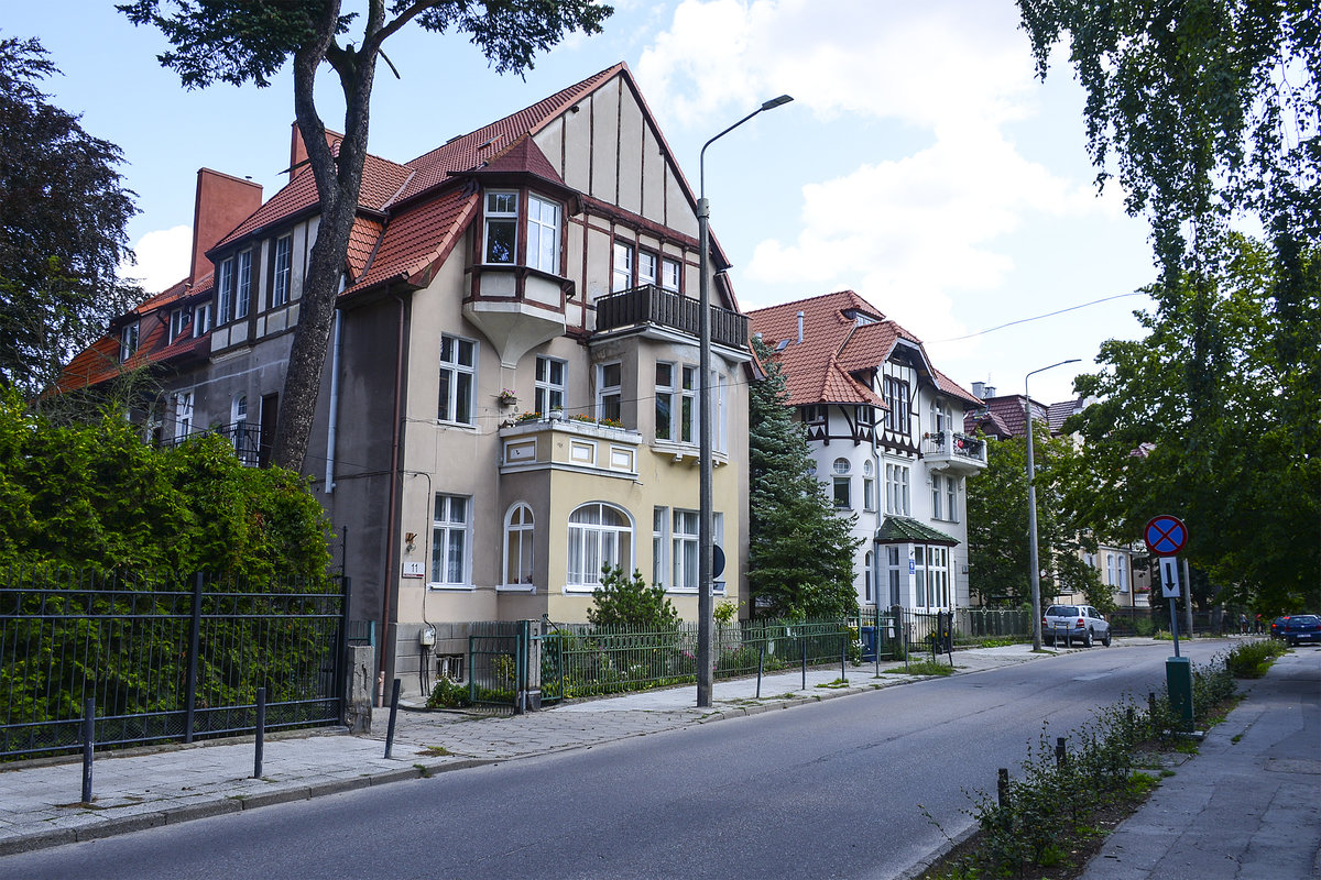 Huser in der Strae Matki Polki im Danziger Stadtteil Langfuhr (Gdańsk-Wrzeszcz). Aufnhame: 14. August 2019.