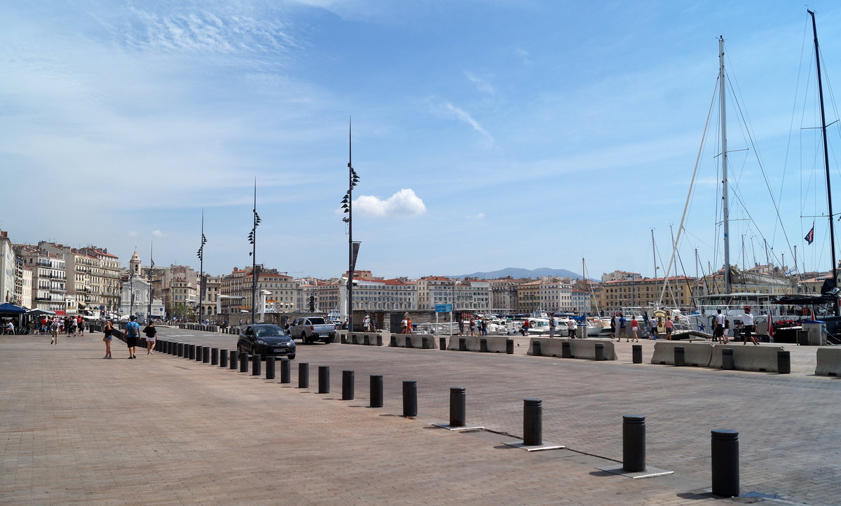 Hafenpromenade (Quai du Port) in Marseille, 10.09.2018.