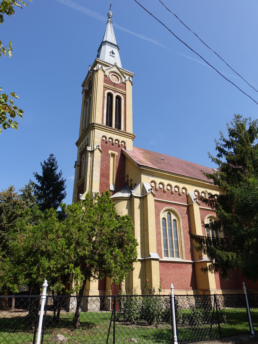 Hajdszoboszl, barocke St. Ladislaus Kirche, erbaut 1775 (08.09.2018)