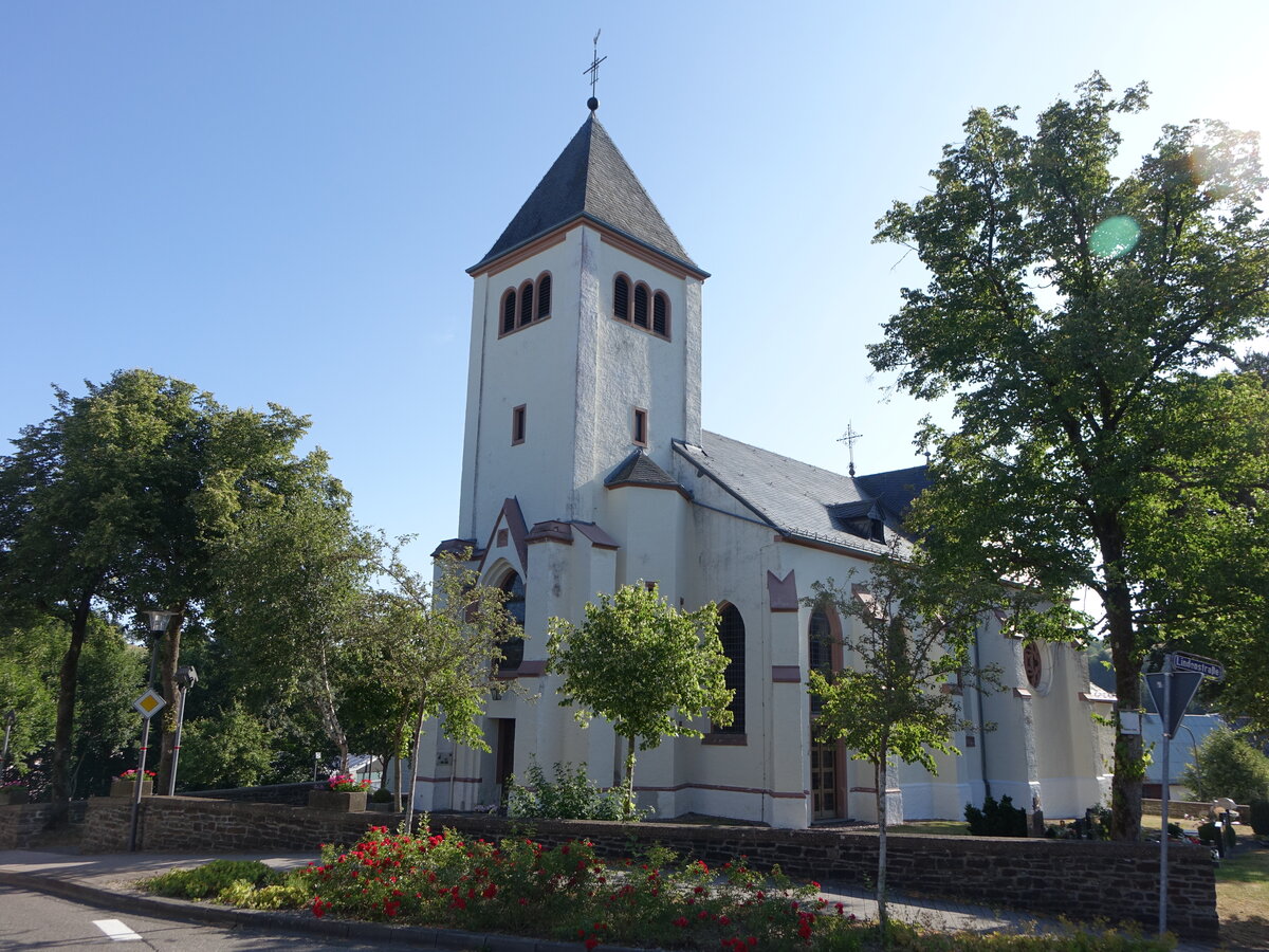 Hallschlag, Pfarrkirche St. Nikolaus, erbaut 1950 (21.07.2026)