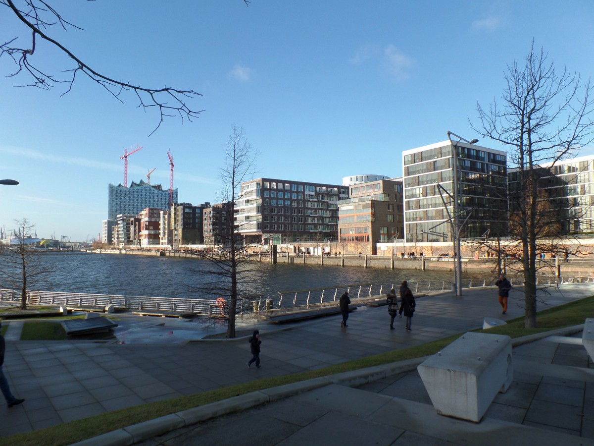Hamburg am 12.1.2014: Dalmannkai in der Hafencity
