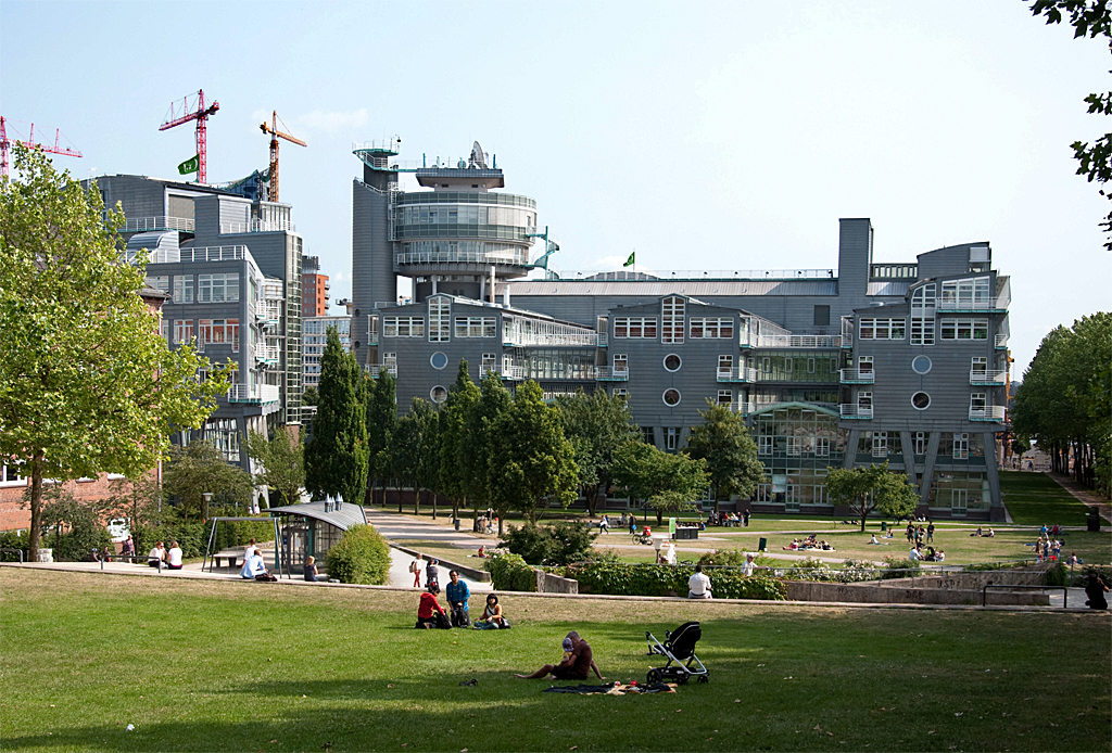 Hamburg - Scharmarkt und das Verlagshaus von Gruner & Jahr - 13.07.2013