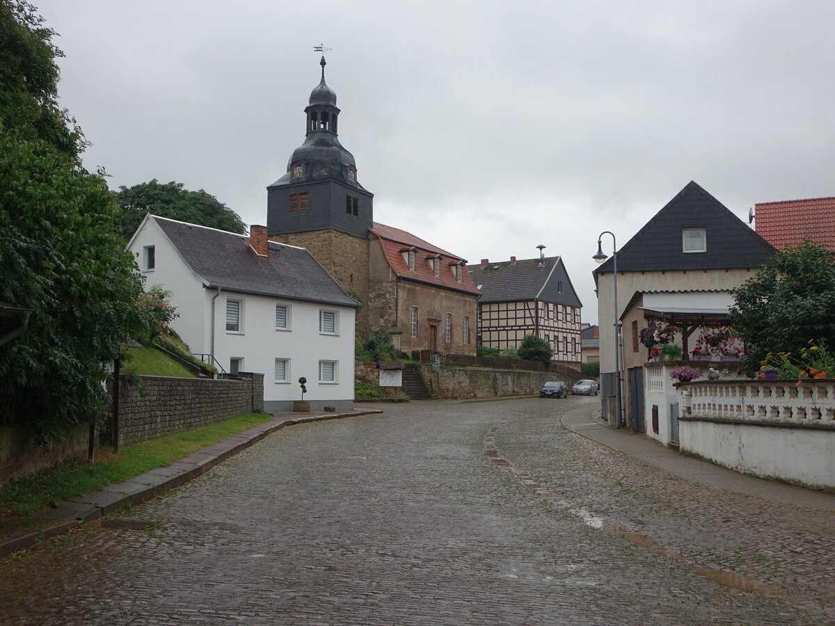 Hamma, evangelische St. Trinitatis Kirche, barocke Saalkirche aus dem 17. Jahrhundert (30.06.2023)
