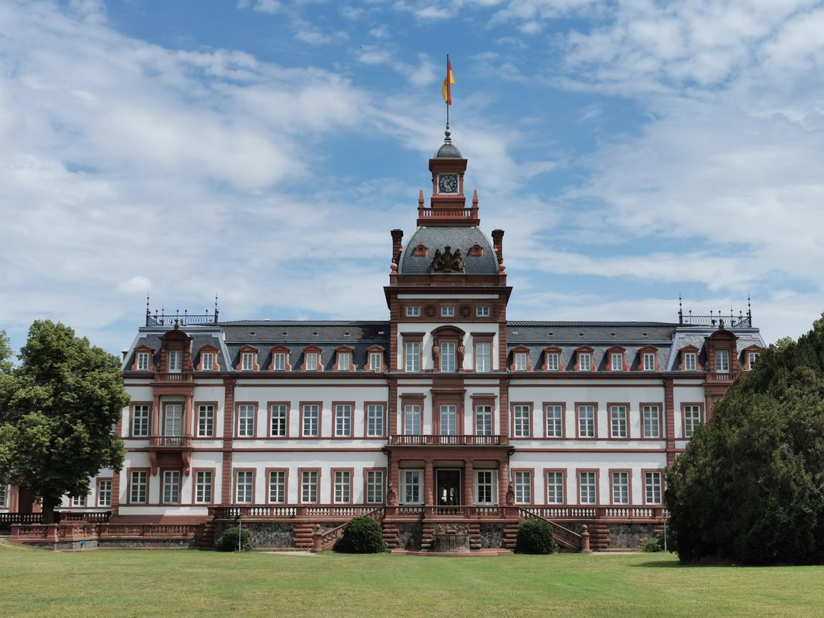 Hanau. Historisches Museum Hanau Schloss Philippsruhe von der Parkseite. Foto vom 27.06.2020.