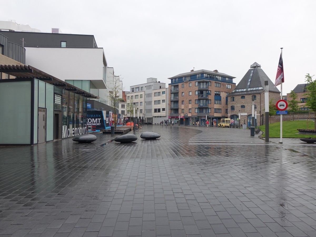 Hasselt, am Molenpoort Platz (25.04.2015)