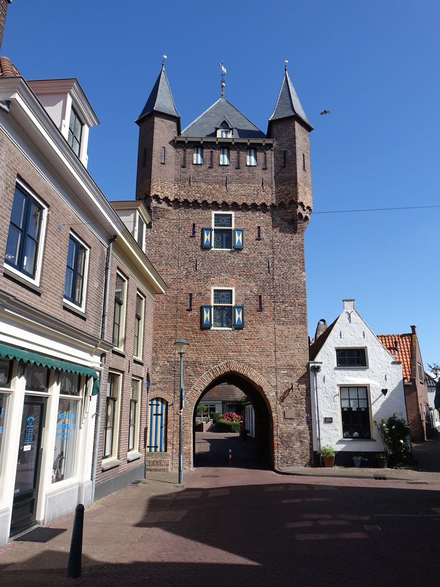 Hattem, Deichtor oder Dijkpoort, erbaut im 15. Jahrhundert (23.07.2017)