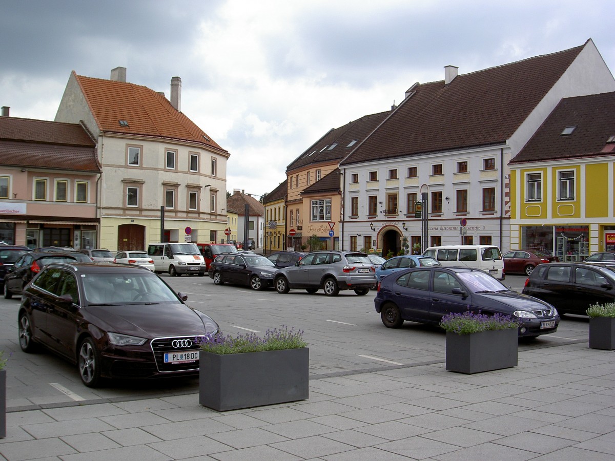 Hauptplatz von Herzogenburg (20.04.2014)