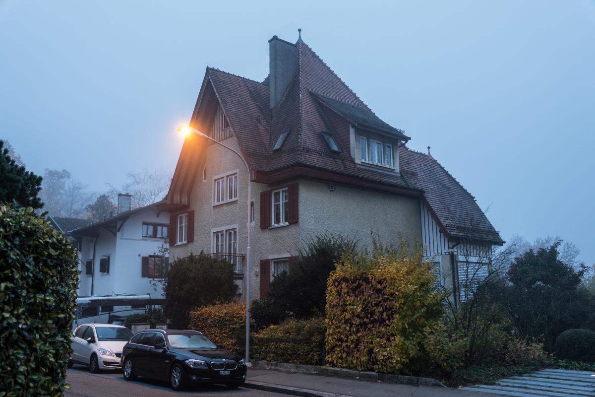 Haus in alpenlndischer Stil, Zrich, November 2018