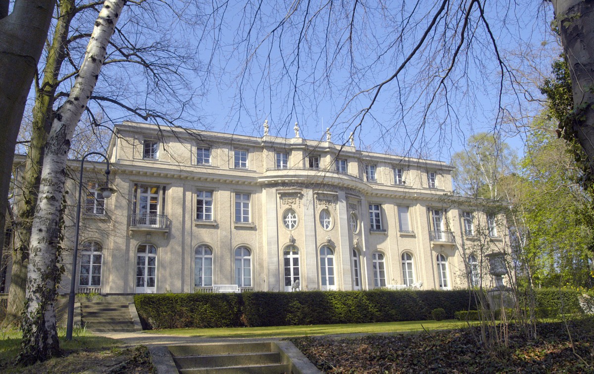 Haus der Wannseekonferenz in Berlin-Wannsee. Aufnahme: April 2007.