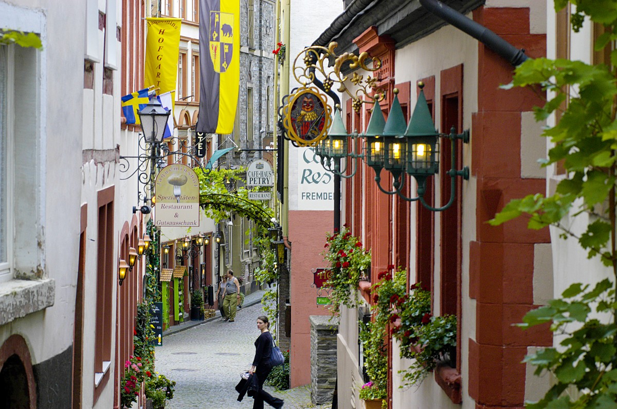 Hebegasse in Bernkastel-Kues. Aufnahme: Juli 2007.