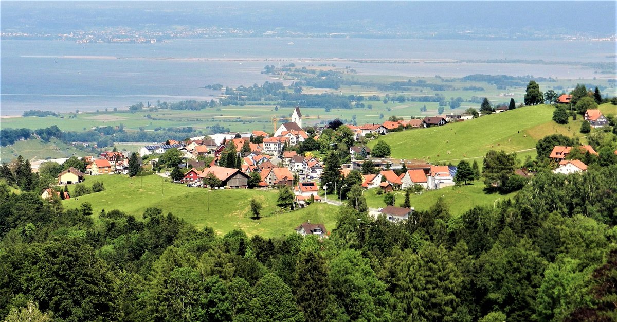 Heiden, Sicht vom Kirchturm in Richtung Wolfhalden und Mndung Neuer Rhein - 02.06.2014