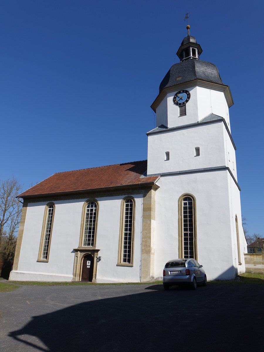 Heldritt, Evangelisch-lutherische Nikolauskirche, Chorturm im Kern um 1500, Langhaus neuromanisch erbaut 1847 (08.04.2018)