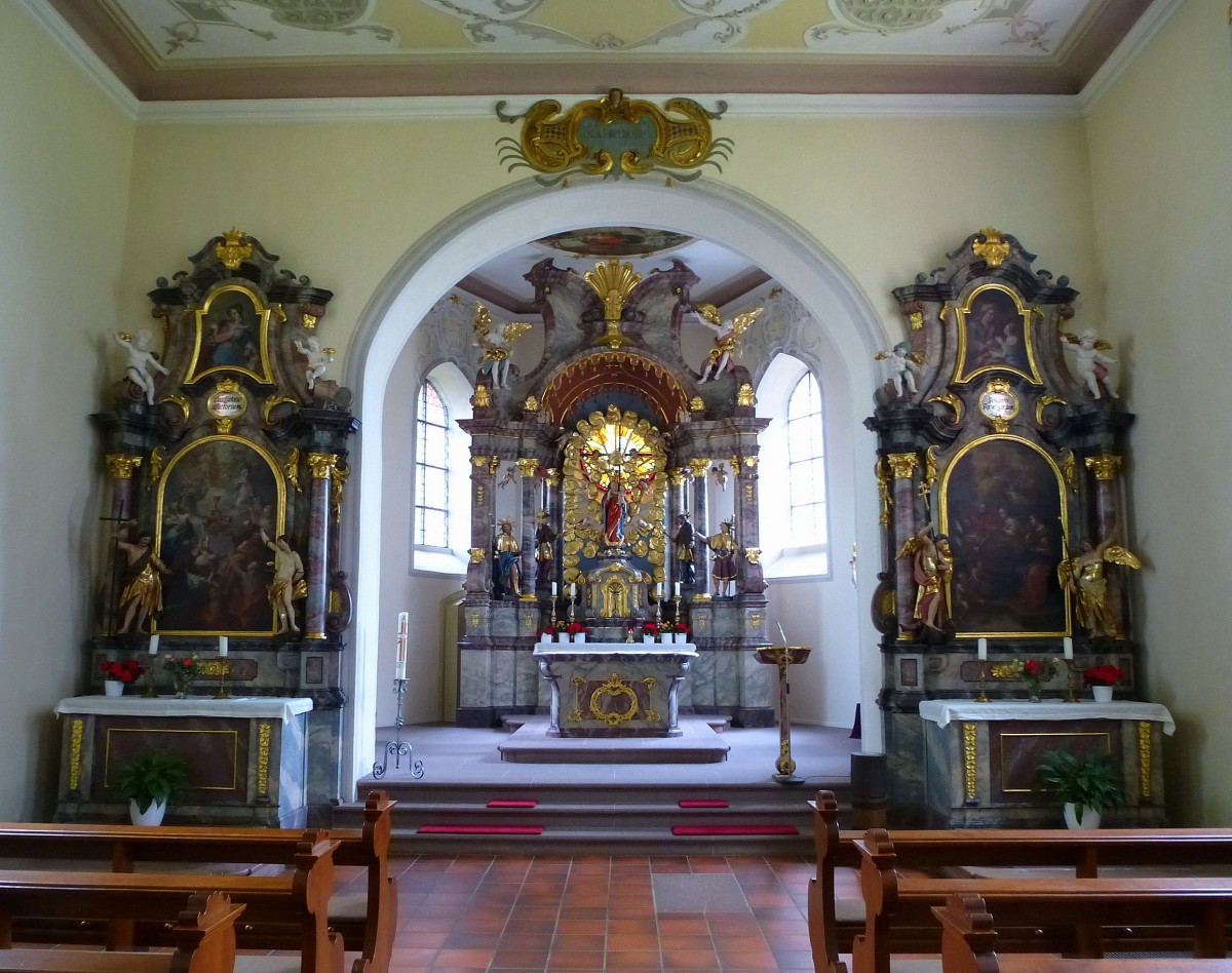 Herbolzheim, Blick zu den Altren in der Wallfahrtskirche  Maria im Sand , Juli 2014