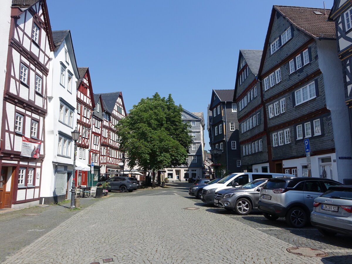 Herborn, historische H�user am Kornmarkt (27.06.2026)