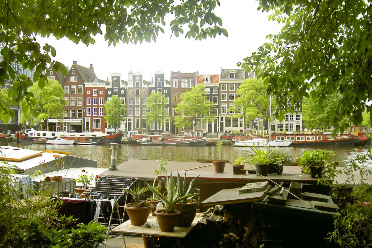 Herengracht in Amsterdam. Aufnahme: August 2005.
