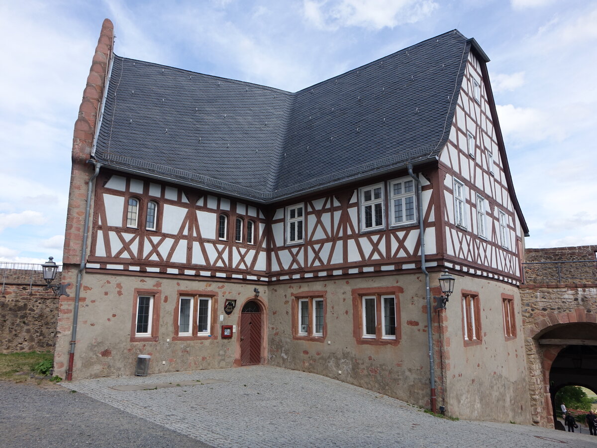Hering, Kommandantenhaus von 1524 in der Festung Otzberg (25.07.2020)